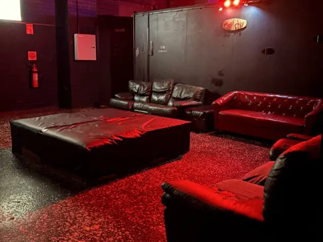 Aarows Sydney, swingers club in Sydney