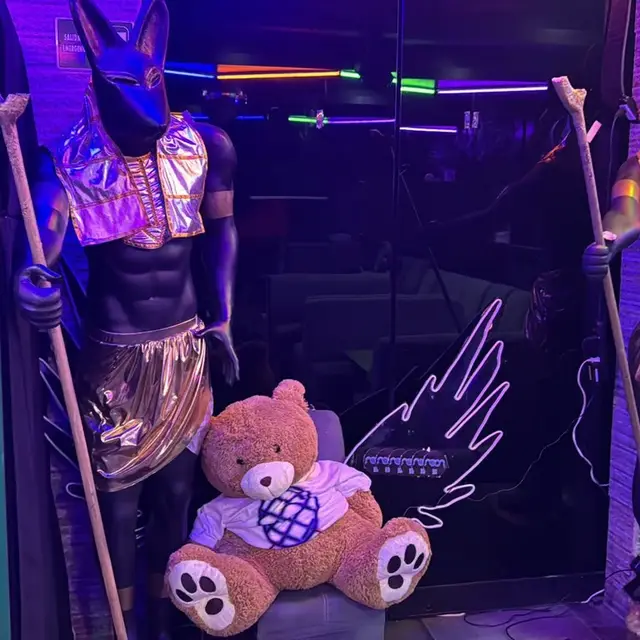 Club Neon, swingers club in Mexico City
