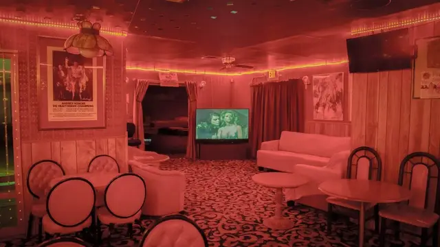 Red Rooster, swingers club in Las Vegas