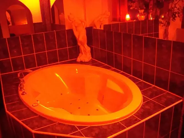 Swinger club Unrestrained, swingers club in Berlin