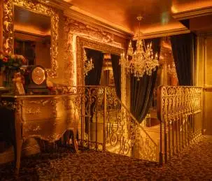 Taken Club, swingers club in Paris