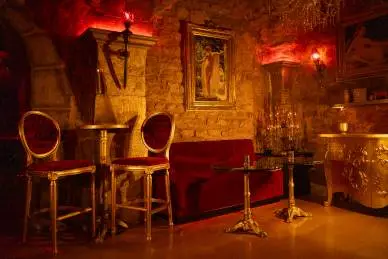 Taken Club, swingers club in Paris